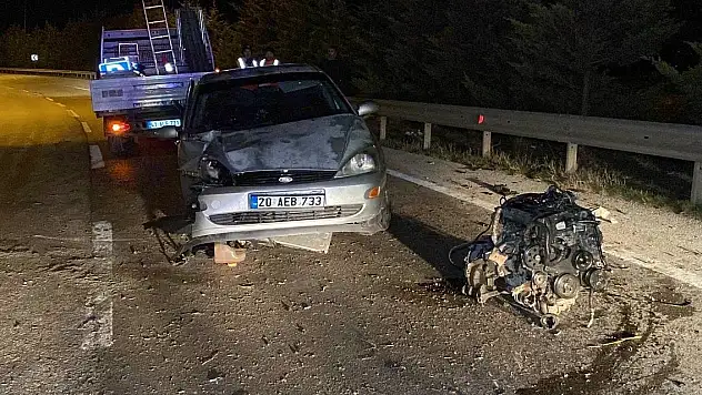 Ağaca çarpan otomobilin motoru yerinden fırladı: 1'i ağır 5 yaralı