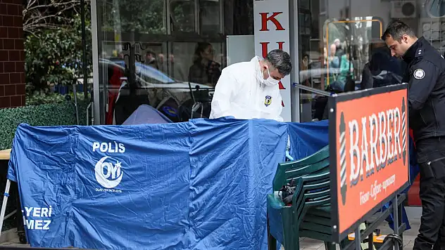 Berber, dükkanının önündeki sandalyede ölü bulundu