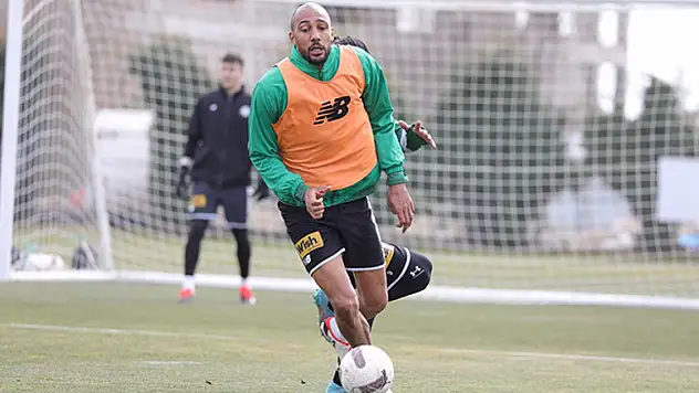 Konyaspor ara vermedi!