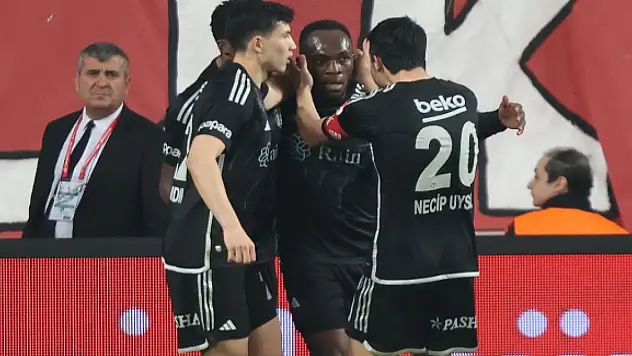 Beşiktaş kupada çeyrek finale yükseldi