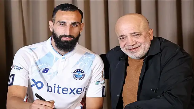 Galatasaray'ın eski futbolcusu Süper Lig'e geri döndü