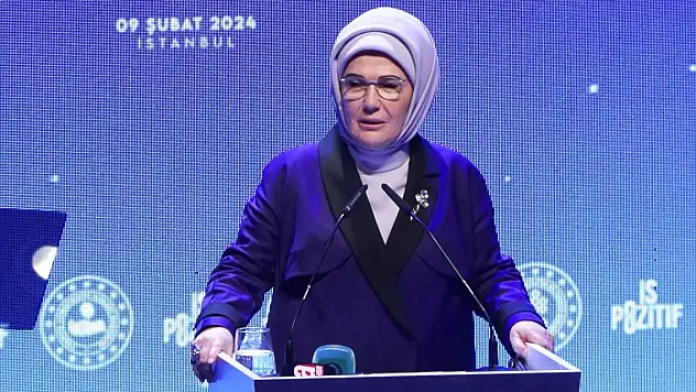 Emine Erdoğan: Kadını ve erkeğiyle güçlü bir milletiz