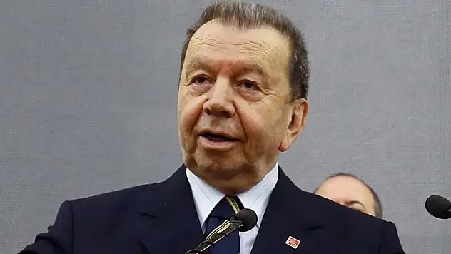 Yılmaz Karakoyunlu vefat etti