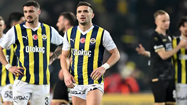 Fenerbahçe şampiyonluk yolunda yara aldı