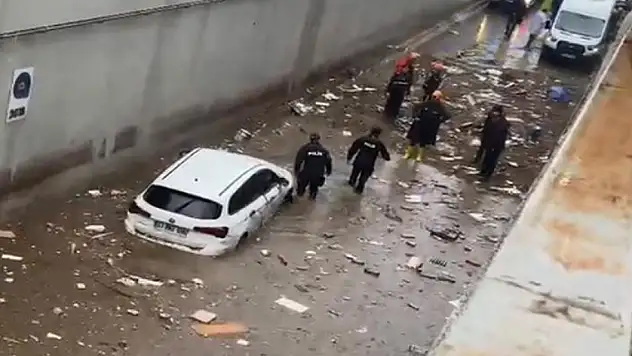 Antalya'da aşırı yağış can aldı