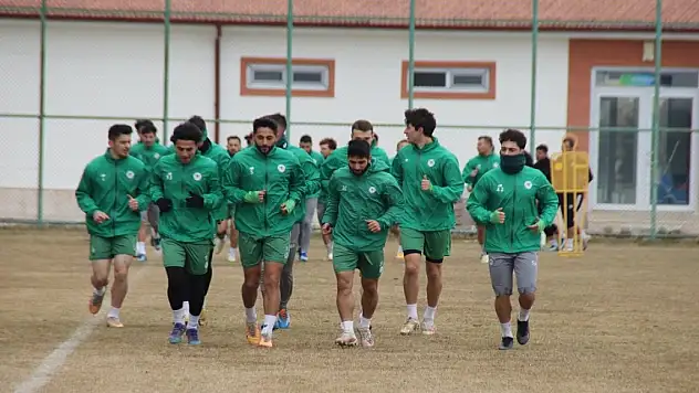 1922 Konyaspor'da Ağrı mesaisi!