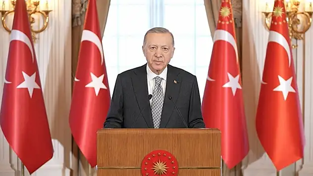 Başkan Erdoğan'dan emeklilere ve çalışanlara mesaj
