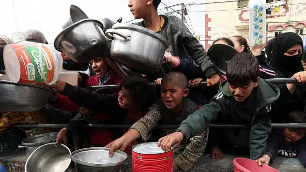 BM: Filistinliler Gazze'nin kuzeyinde kıtlığın eşiğinde