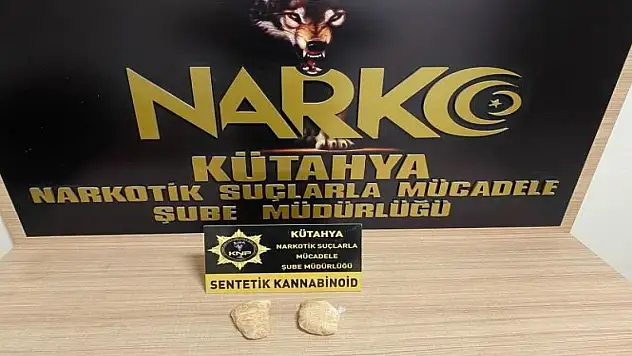 Kütahya'da iç çamaşırında uyuşturucu bulunan kadın ve erkek arkadaşı tutuklandı