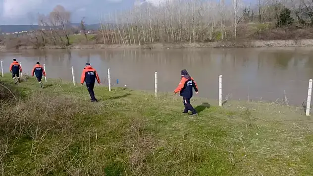 Eşinin kendisini öldüreceğini ihbar edip kayboldu