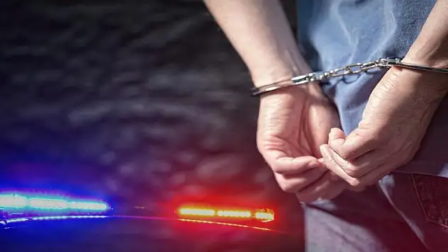 Oto hırsızlarına yönelik yapılan operasyonda 13 kişi tutuklandı