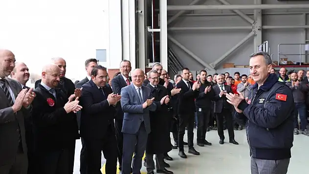 SSB Başkanı Görgün KAAN'ın test pilotları ve proje ekibiyle görüştü