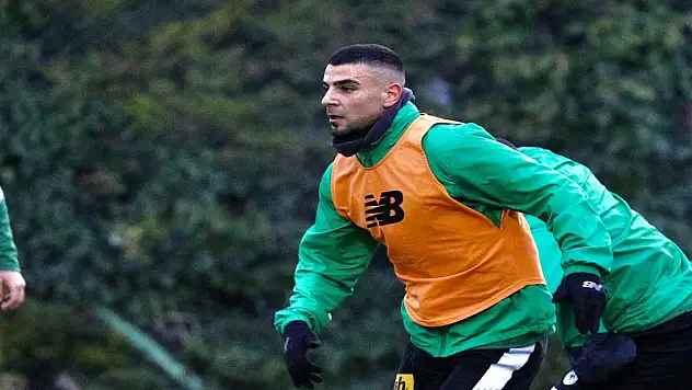 Adil döndü, Konyaspor'da rekabet kızıştı!