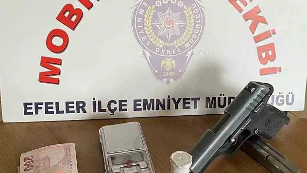 Sahte kimlik gösterdi, Mobil Park Ekipleri'nin dikkatinden kaçamadı