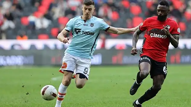 Küme düşme hattını yakından ilgilendiren maçta kazanan RAMS Başakşehir