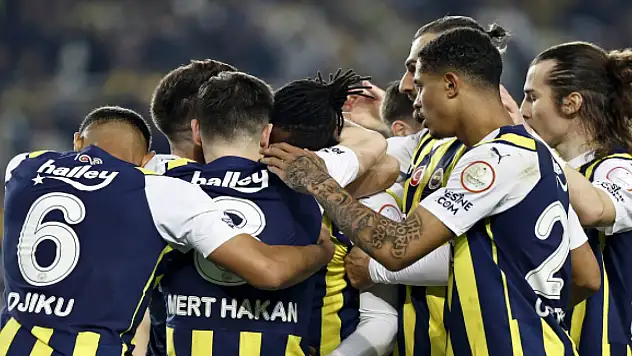 Fenerbahçe'ye Batshuayi'den hayat öpücüğü