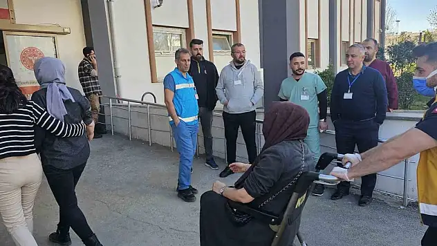 3 araç çarpıştı: 3 yaralı