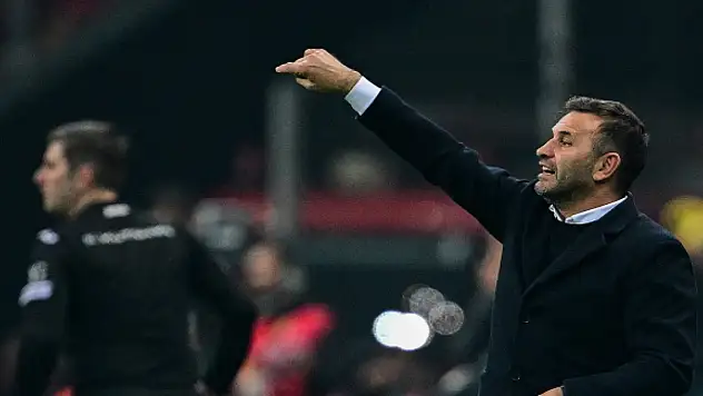 Galatasaray'da 4 değişiklik