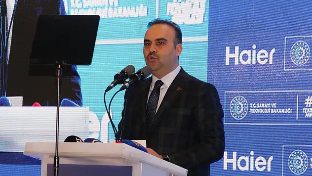 Bakan Kacır: Türkiye, yatırımcılar için karlı ve güvenilir bir adrestir