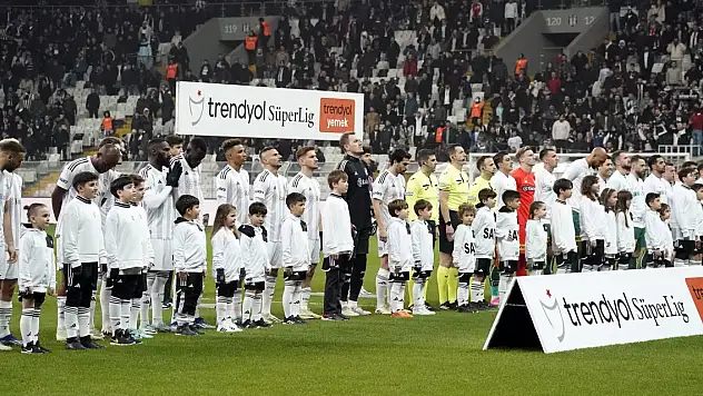 Beşiktaş-Konyaspor, Oynamayacak futbolcular!