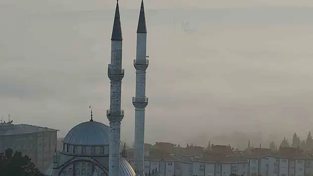 Göz gözü görmüyor: Marmara Denizi kayboldu