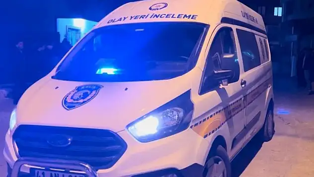 Evinde baygın halde bulunan 8 aylık hamile kadın öldü