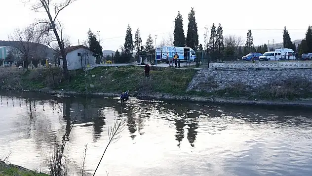 7 yaşındaki Mehmet, her yerde aranıyor