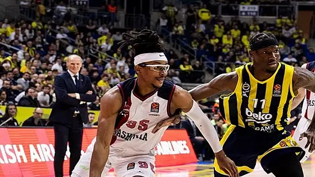 Fenerbahçe Beko evinde rahat kazandı!