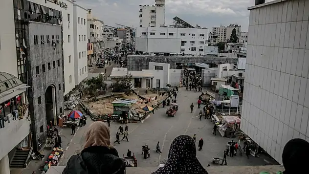 DSÖ: Gazze'deki Şifa Hastanesi etrafındaki yıkımının boyutu tarif edilemez