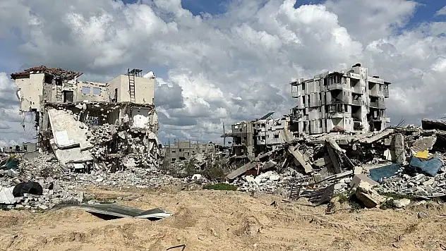 ABD Gazze'ye havadan insani yardım bıraktı