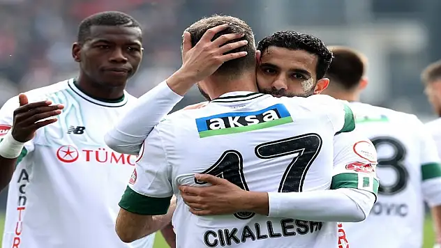 Konyasporlu Sokol tarihe geçti!