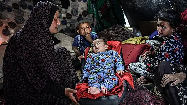 2 çocuk daha 'açlıktan' öldü!