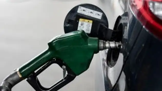 Benzine 6 kuruş indirim