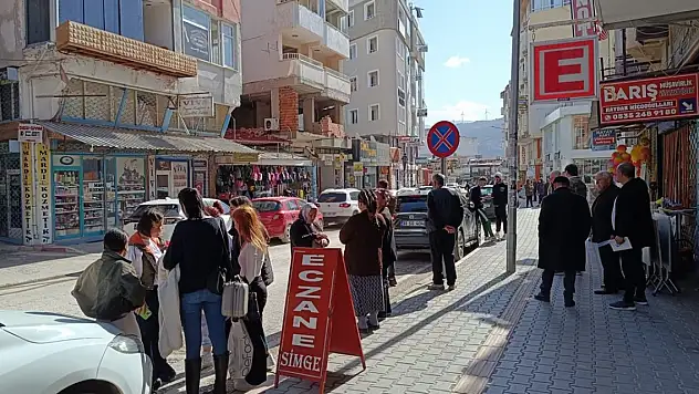 Hatay'da 4 büyüklüğünde deprem