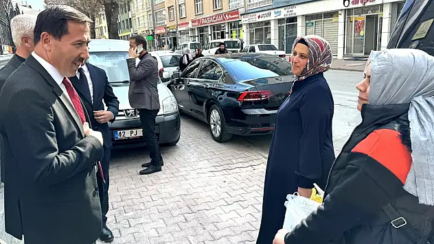 Başkan Kılca, Karatay'ı kapı kapı dolaşıyor