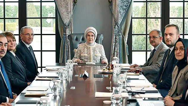 Emine Erdoğan, BM İklim Değişikliği Konferansı Başkanı Babayev ile görüştü