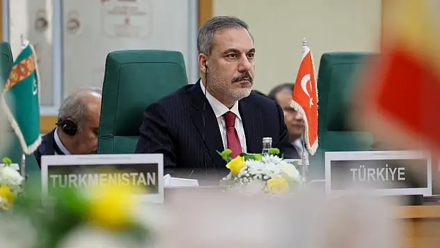 Bakan Fidan: Gazze'nin etrafındaki abluka kırılmalı