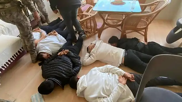 'Süleler' suç örgütü çökertildi 9 gözaltı