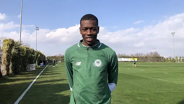 Konyaspor'da Hadebe'de geliş sürecini anlattı!
