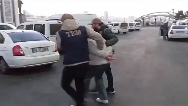 Son Dakika! Konya dahil 30 ilde FETÖ operasyonu: 91 gözaltı