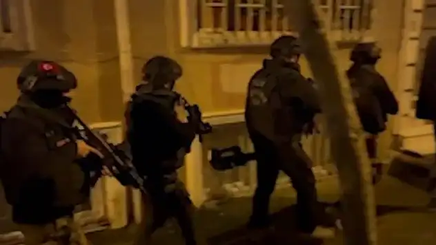 İstanbul ve Eskişehir'de terör operasyonu: 20 gözaltı