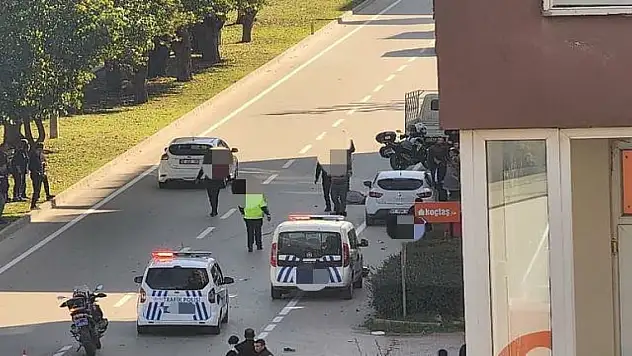 Kumluca'da 17 yaşındaki sürücünün kullandığı otomobilin çarptığı motosikletli öldü