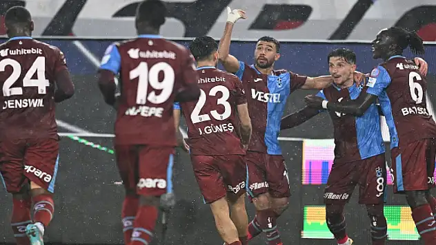 Trabzonspor'dan Fatih Karagümrük'e beşi bir yerde