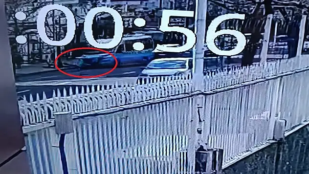 Minibüsün çarptığı 17 yaşındaki Samet öldü, kaza kamerada