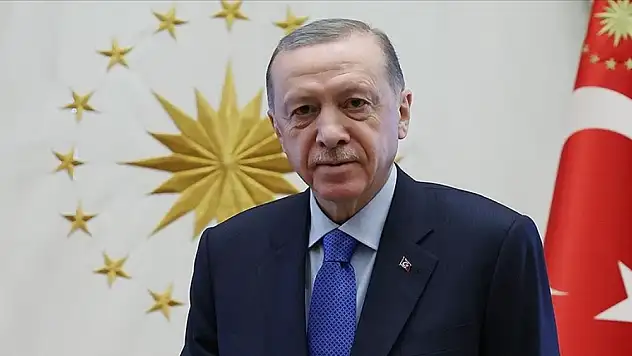 Pakistan'da yeni dönem! Başkan Erdoğan'dan tebrik telefonu
