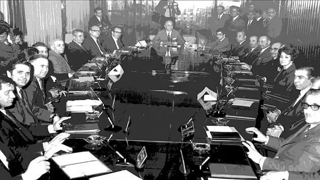 Türk demokrasisine ikinci darbe... 12 Mart Muhtırası'nın üzerinden 53 yıl geçti