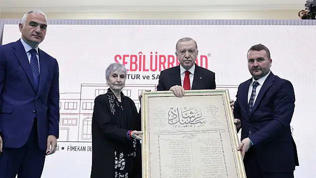 Erdoğan: Asım'ın neslini yaşatmak için daha çok çalışmalıyız
