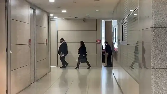 CHP'deki para sayma görüntülerine ilişkin 2 kişi 'şüpheli' sıfatıyla ifade verdi