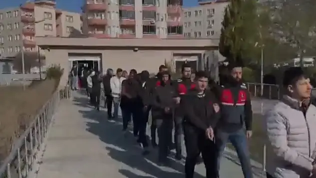 21 ilde 'Sibergöz-26' operasyonu! 75 şüpheli gözaltına alındı