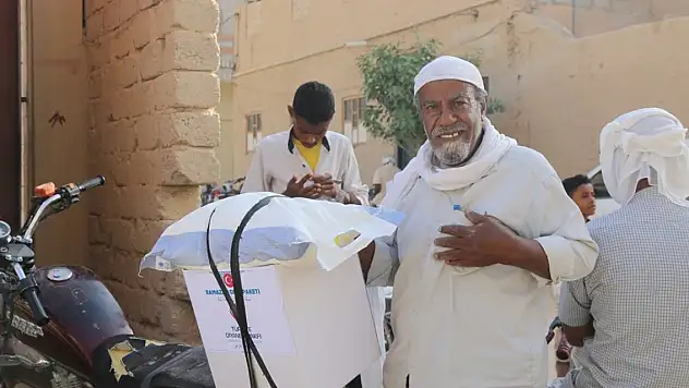 TDV, Yemen'de 17 bin ihtiyaç sahibine iftarlık dağıtacak
